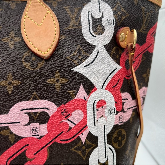 Louis Vuitton Limited Edition Neverfull MM ❤️ - Picture 7 of 16